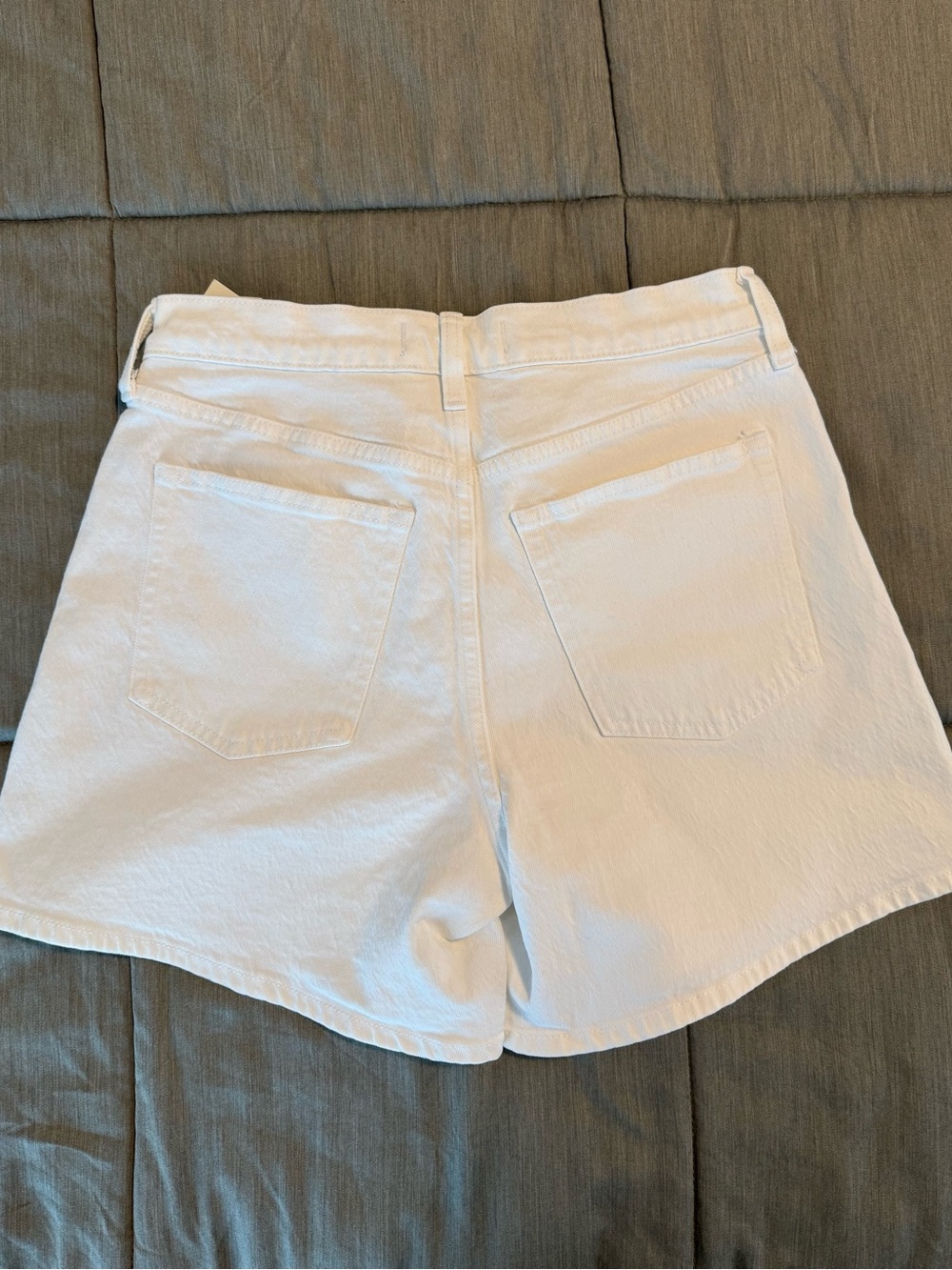 A&F High Rise Dad Short - Picture 2 of 4